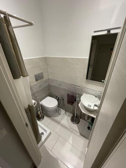 Appartement Near Metro Piazza Bengasi à Turin Extérieur photo